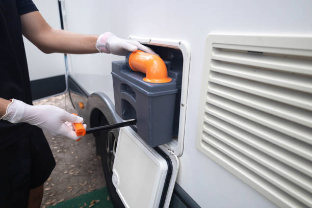Portable Toilet Options We Offer in Eatonville, FL